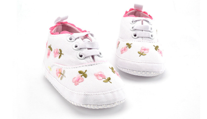 Floral Lace up Shoes