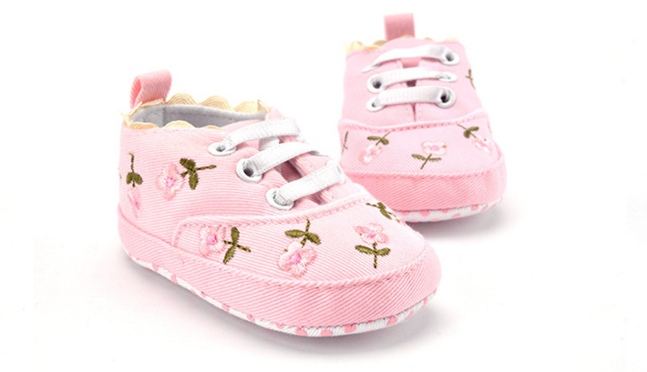 Floral Lace up Shoes