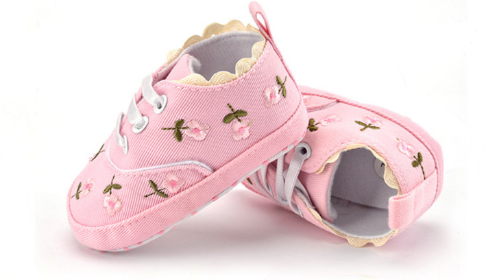 Floral Lace up Shoes