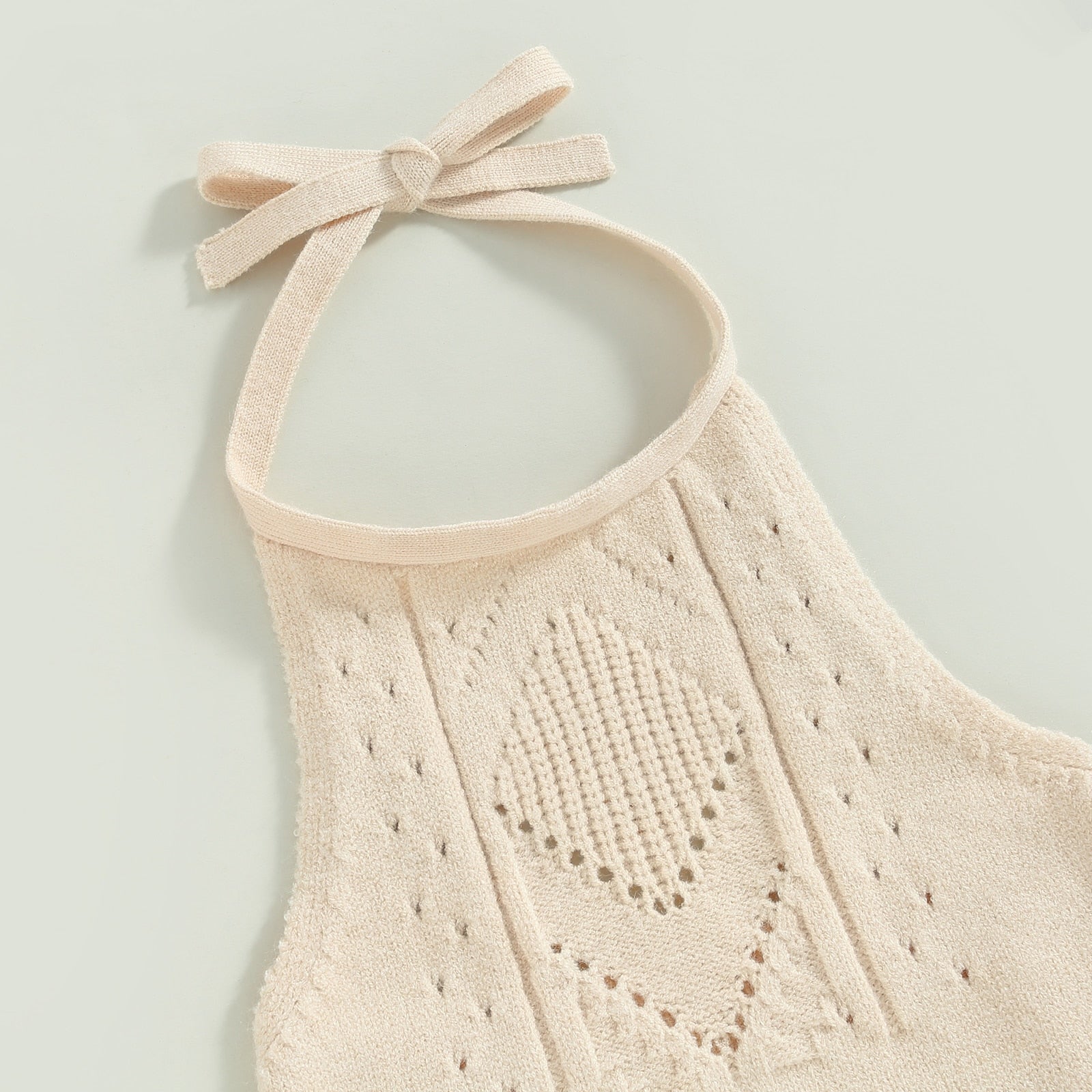Halter Kaylan Summer Outfit