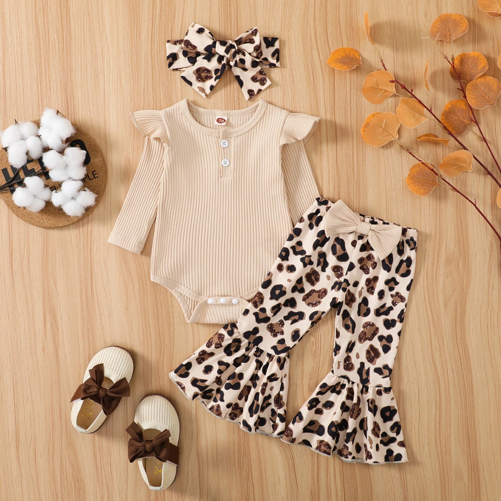 Mini Mocha Ruffle Flare Set