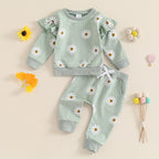 Daisy Sweatshirt & Pants Outfit