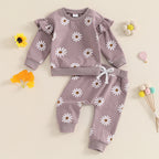 Daisy Sweatshirt & Pants Outfit