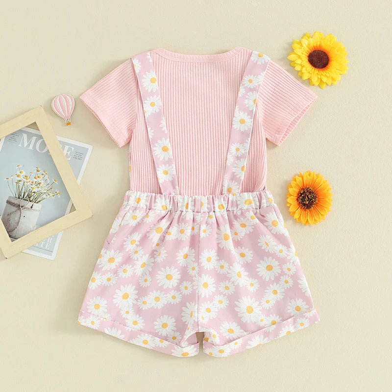 T-shirt & Daisy Overalls Outfit