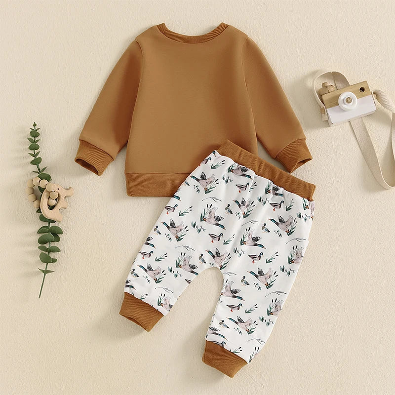 Duck Pocket Sweater & Pants