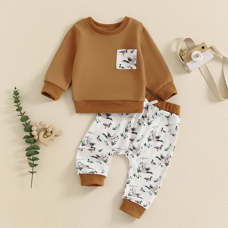 Duck Pocket Sweater & Pants