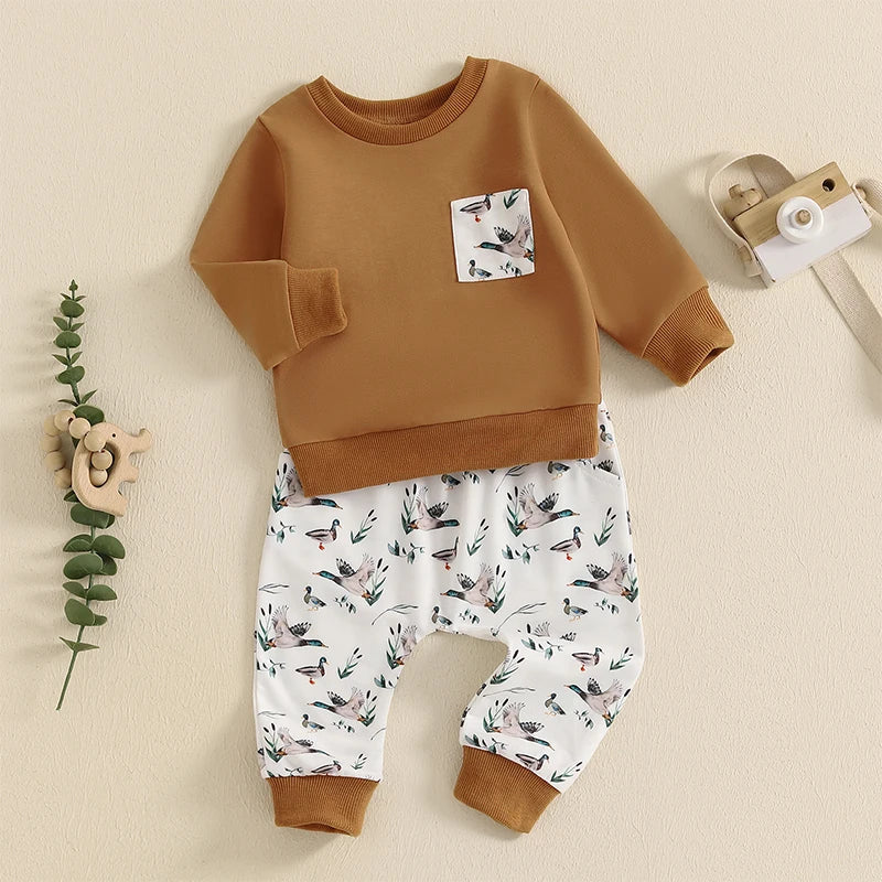 Duck Pocket Sweater & Pants