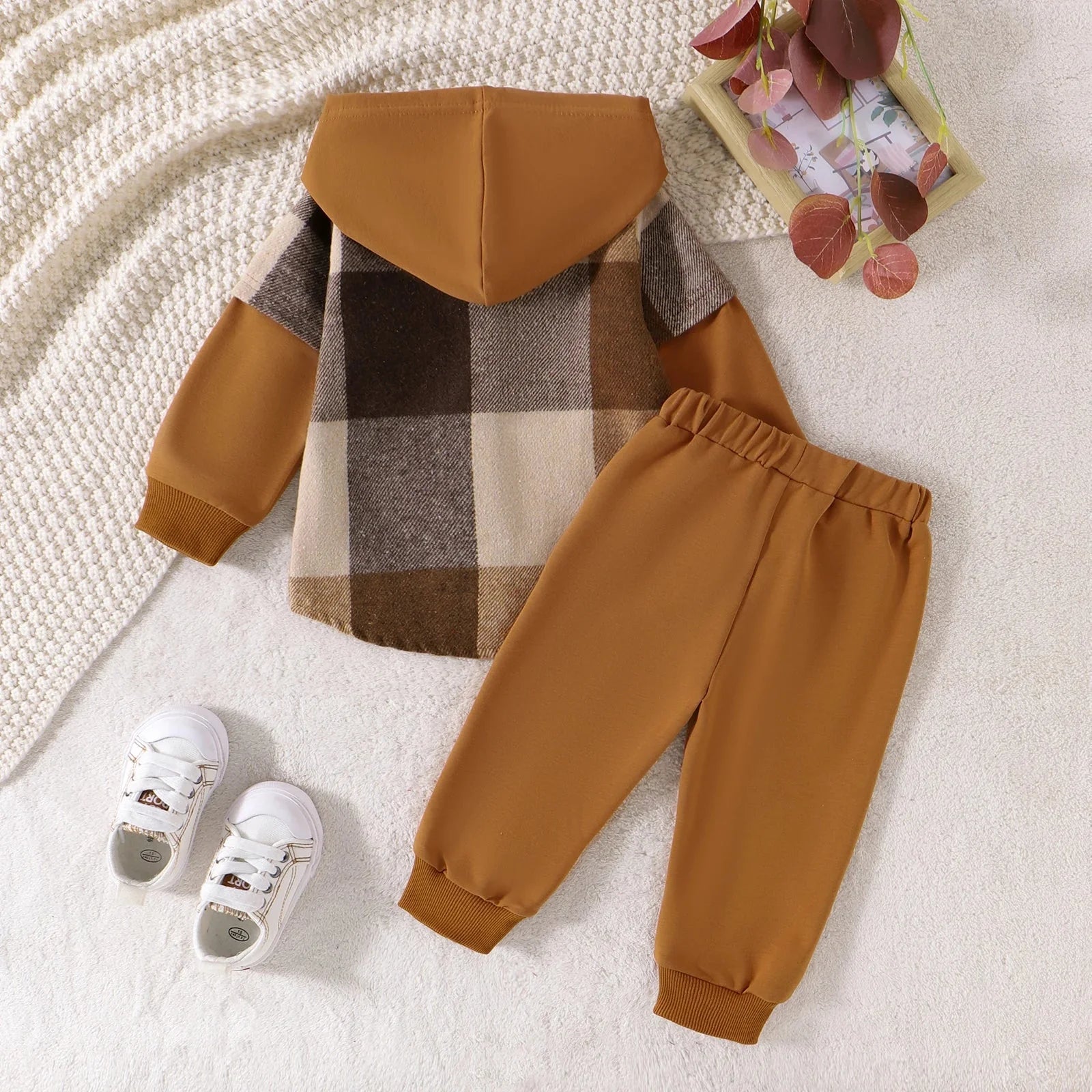 Plaid Hooded Flannel Outfit