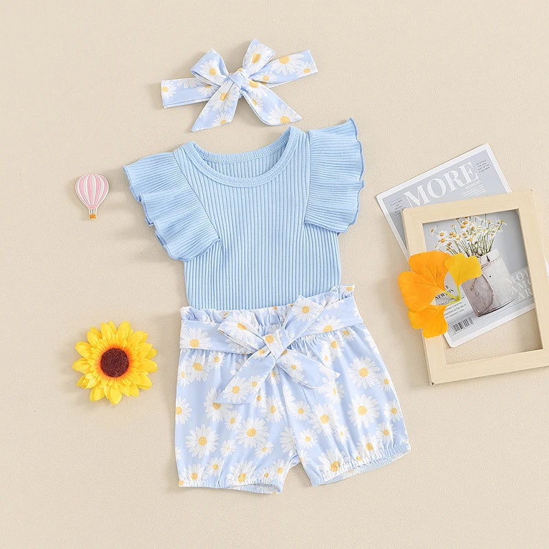 Ribbed Ruffles Daisy Shorts Outfit