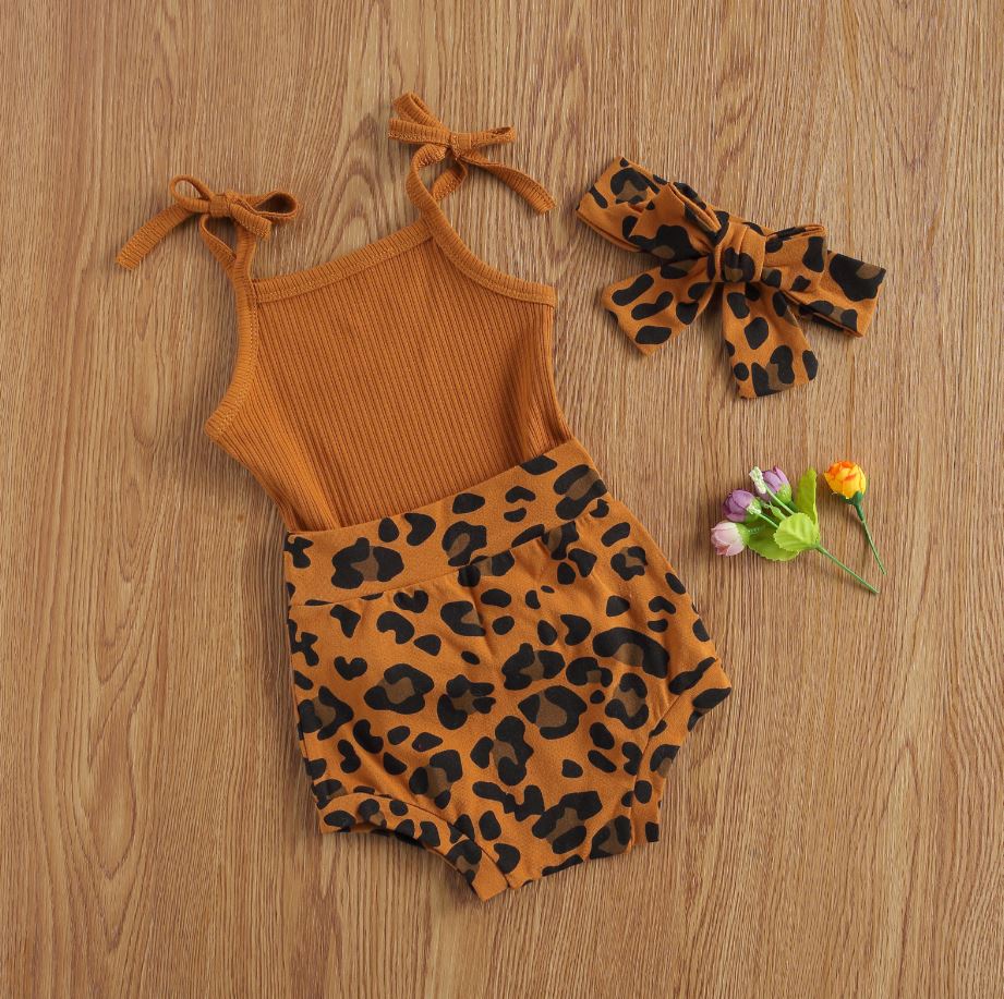 Shoulder Tie Leopard Print Summer Outfit